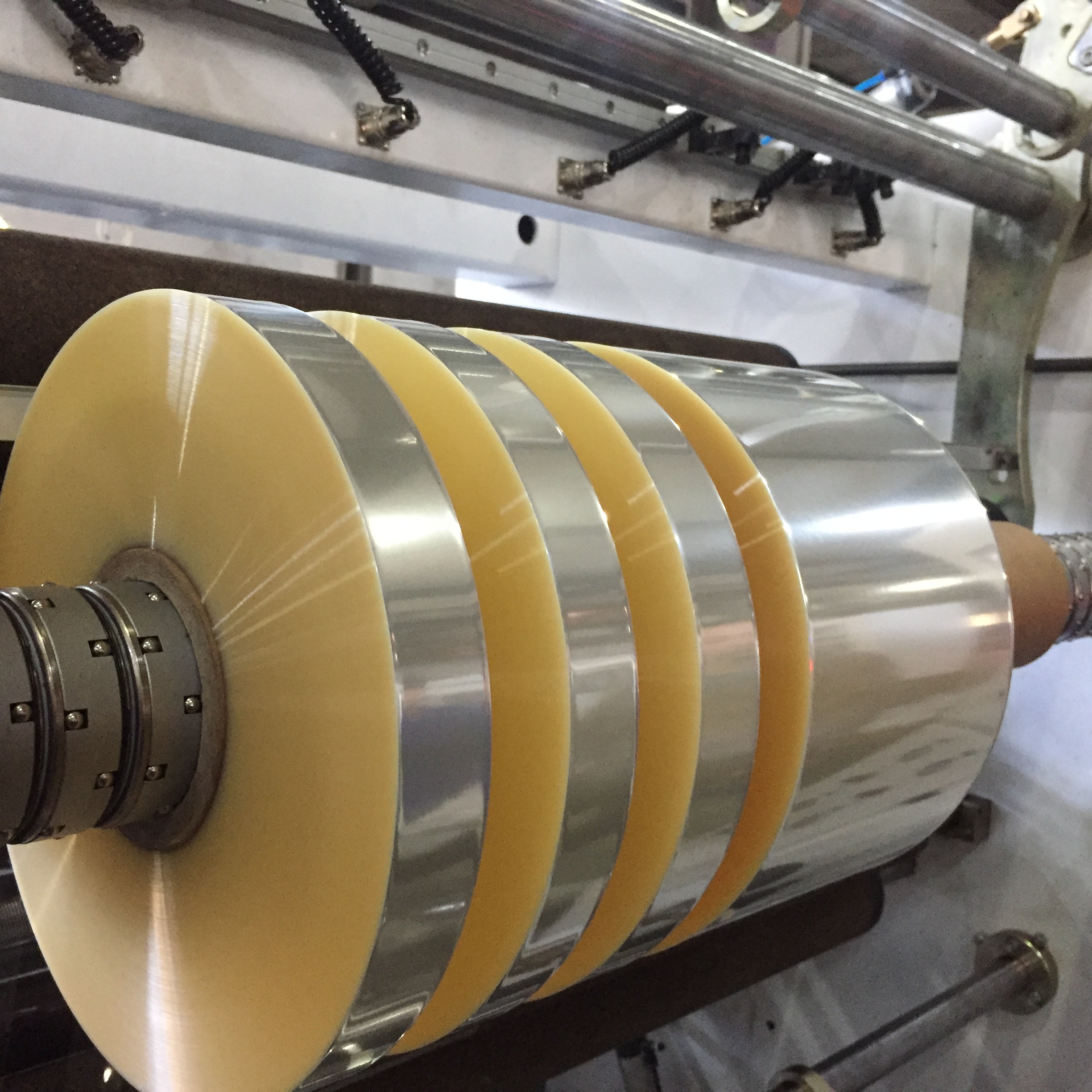 1300mm Width 400m/min Plastic Film And Paper Slitting Rewinding Machine