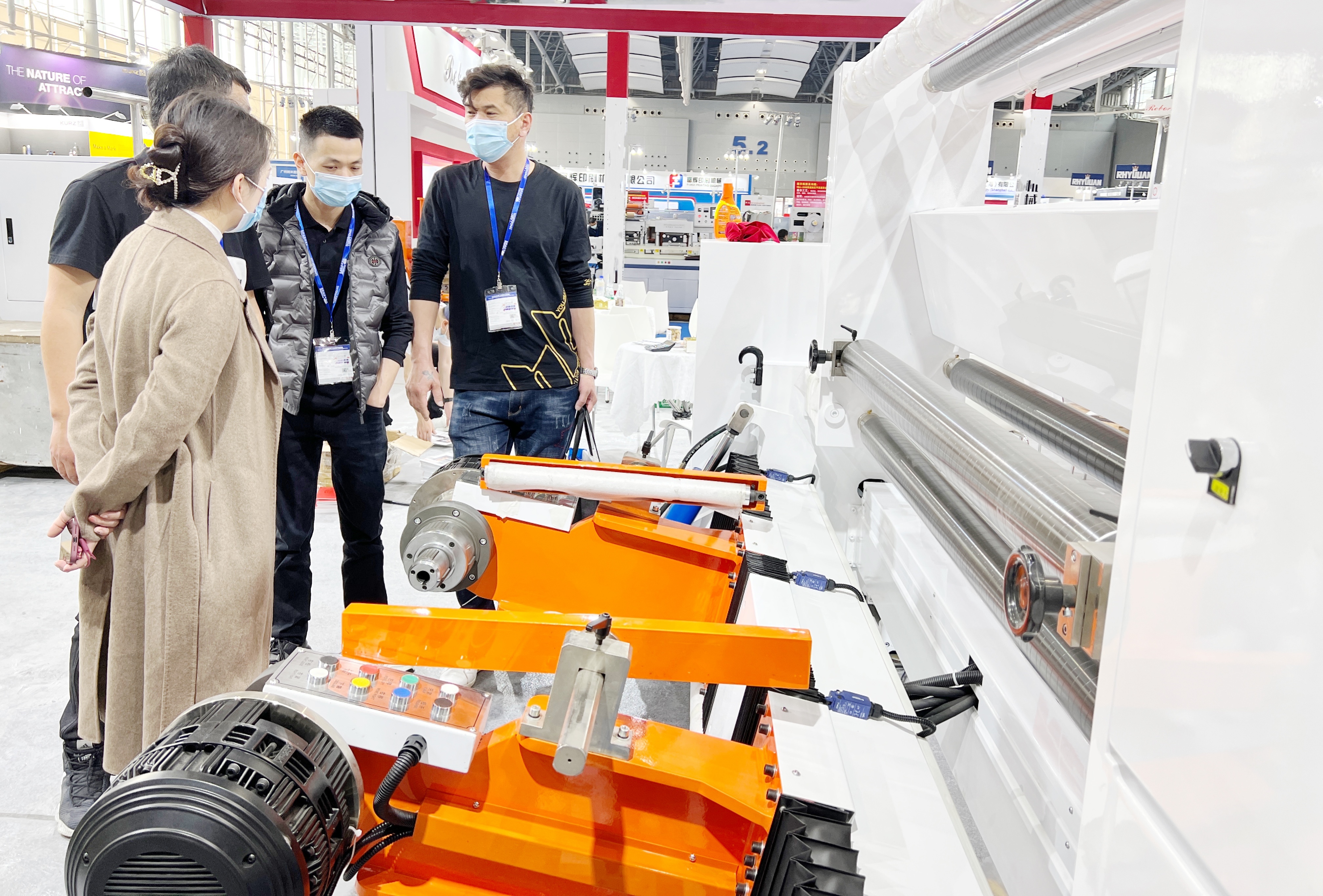 1600mm Width Adhesive Label And Paper Slitting Rewinding Machine 